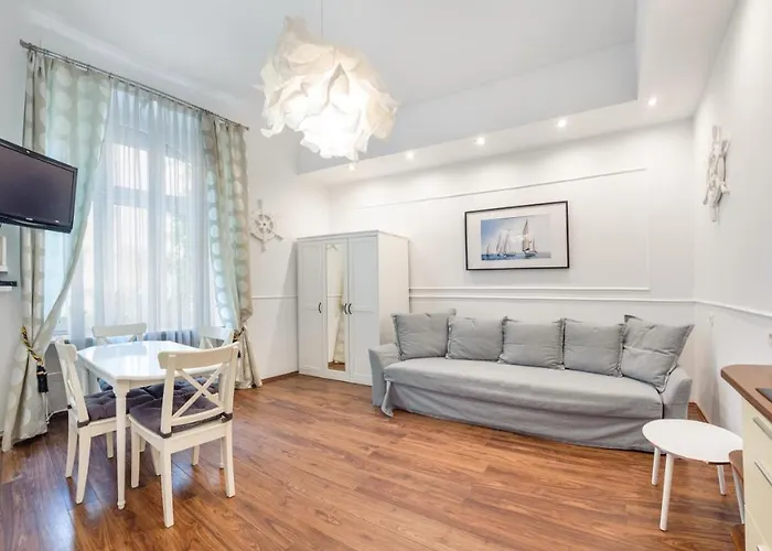 Czyzewskiego, Sun & Snow *